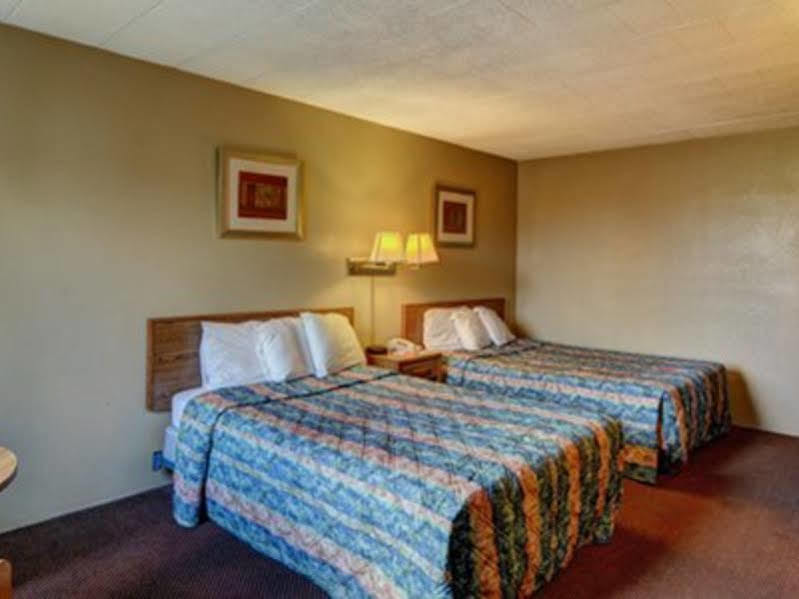 Days Inn Clearfield Exterior foto